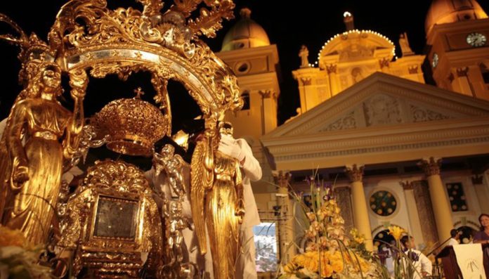 basilica-de-nuestra-senora-de-chiquinquira-1100x628