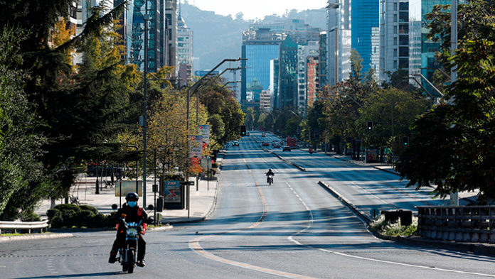 Chile será la única gran economía latinoamericana que recuperará este año la renta per cápita precrisis