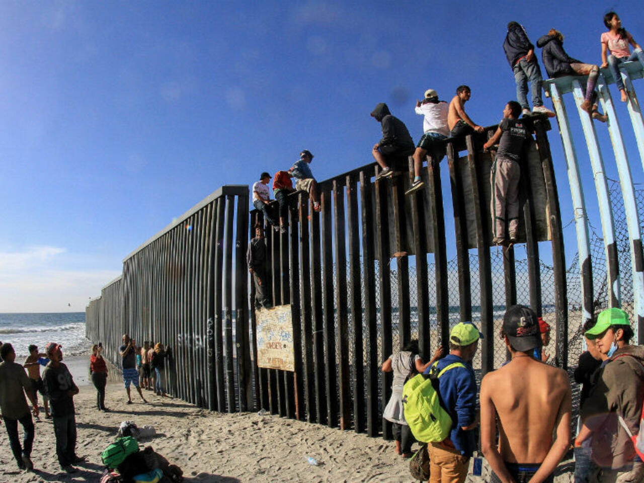 Estados Unidos Y México Retomarán Diálogo Sobre Crisis Migratoria En La Frontera 4967